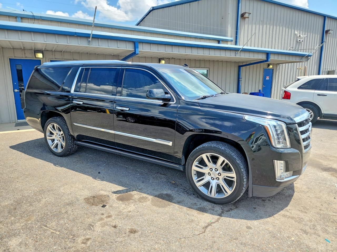 2015 CADILLAC ESCALADE ESV PREMIUM — снимка 4