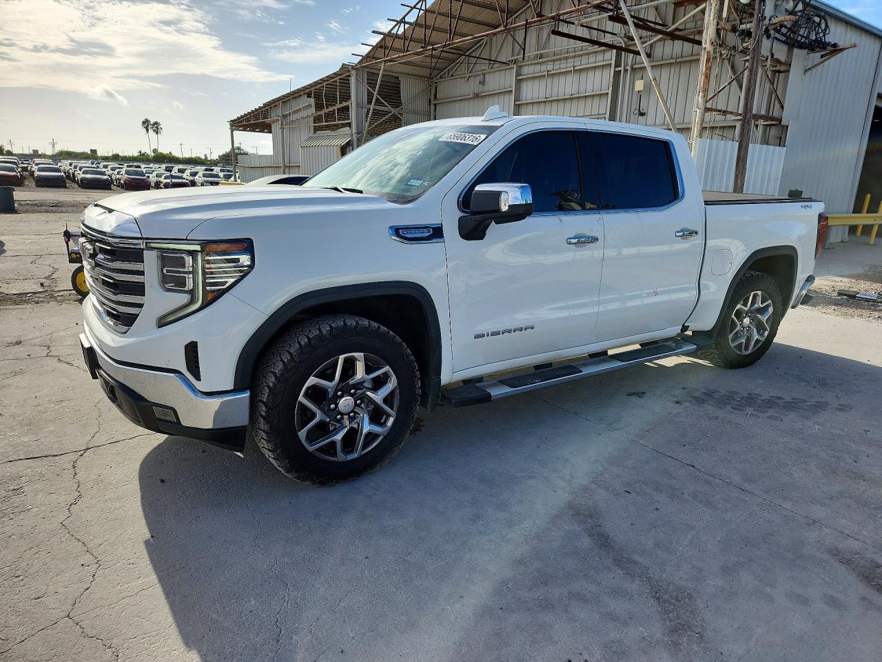2023 GMC SIERRA K1500 SLT