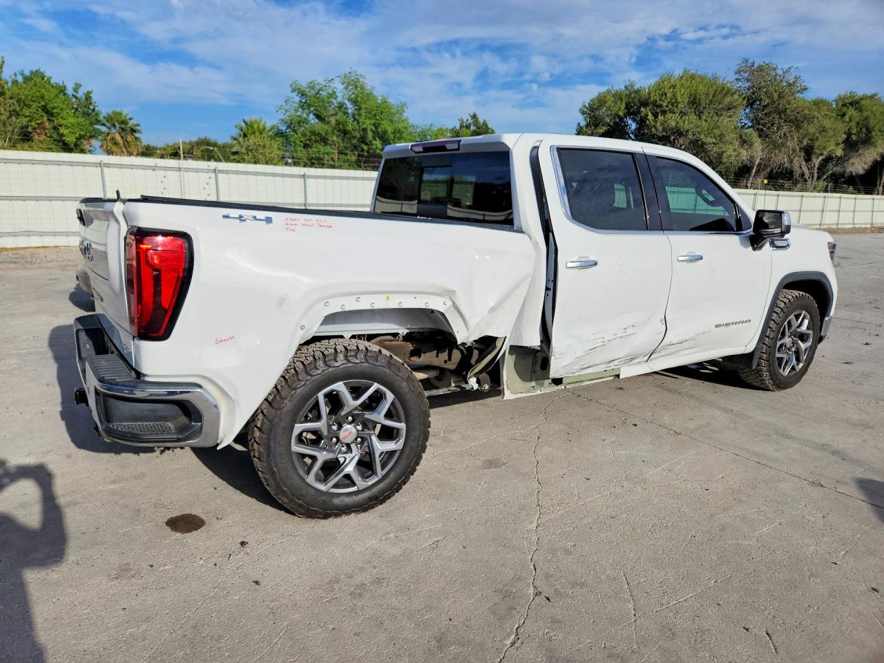 2023 GMC SIERRA K1500 SLT — снимка 3