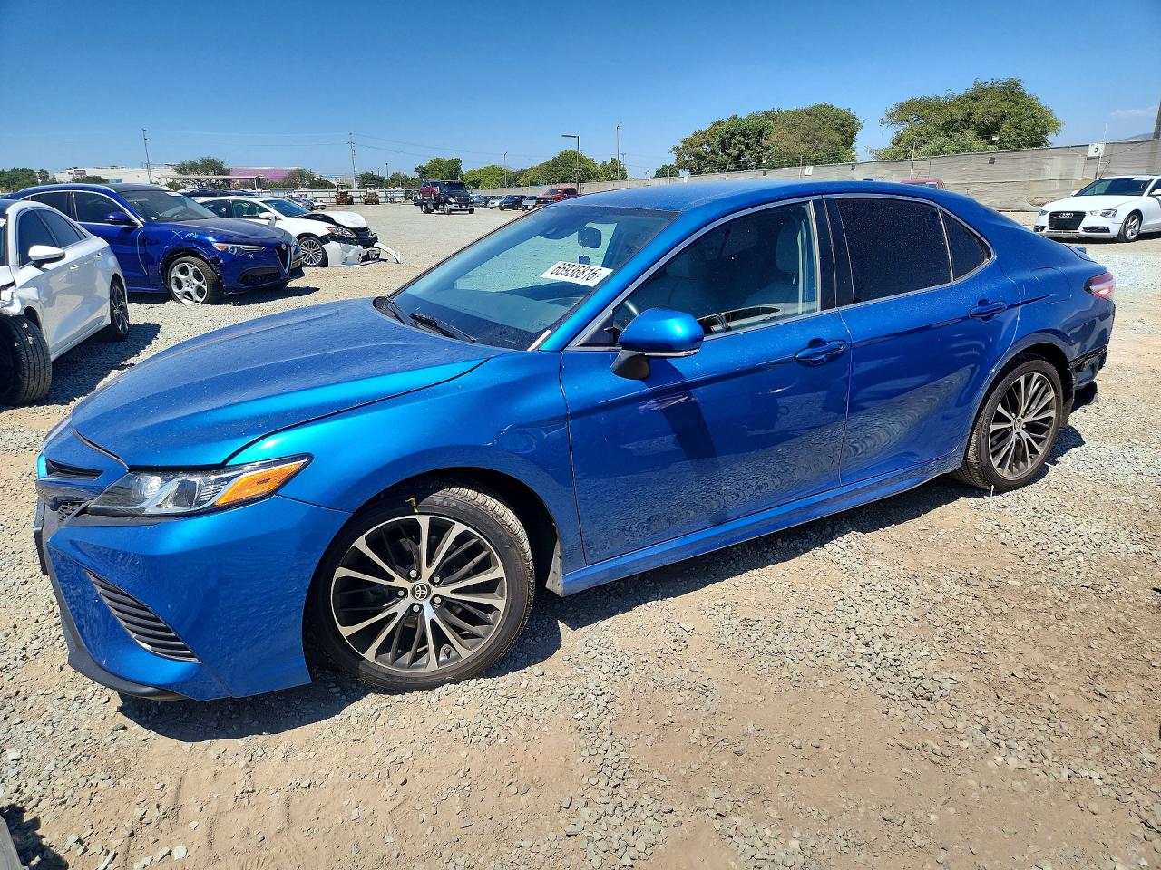 2020 TOYOTA CAMRY SE