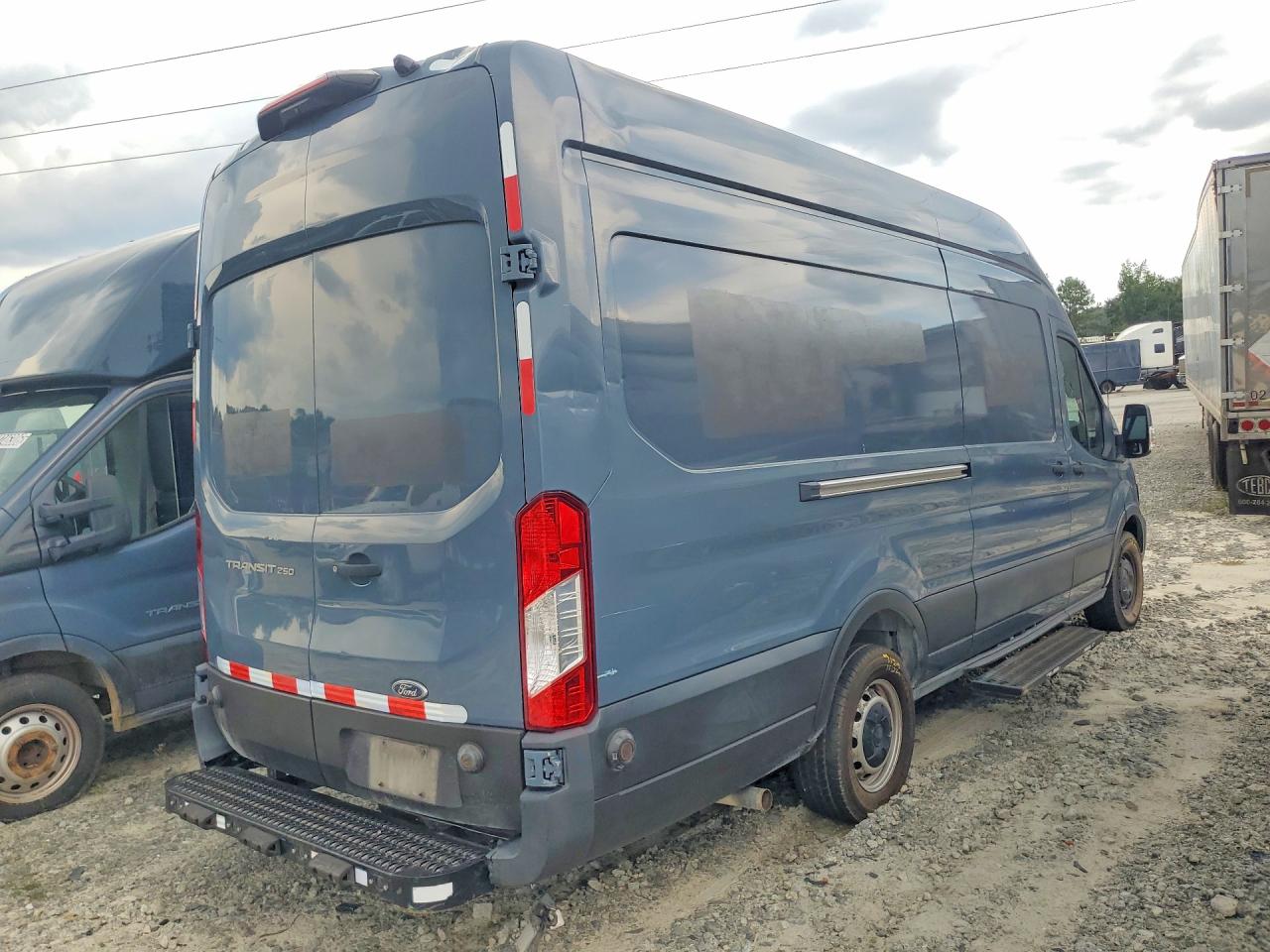 2020 FORD TRANSIT T-250 — снимка 3