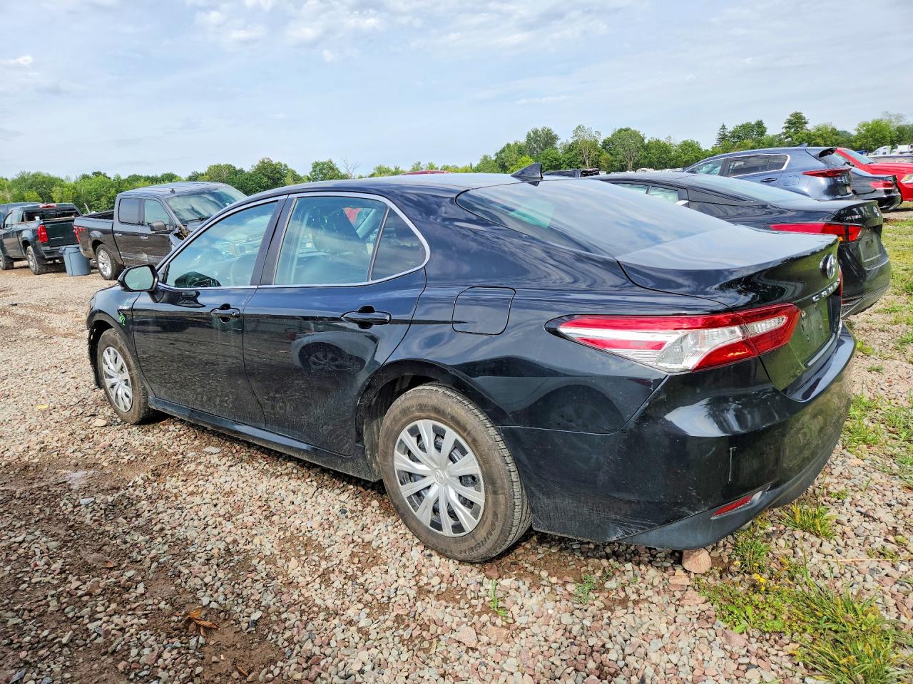 2020 TOYOTA CAMRY LE — снимка 2