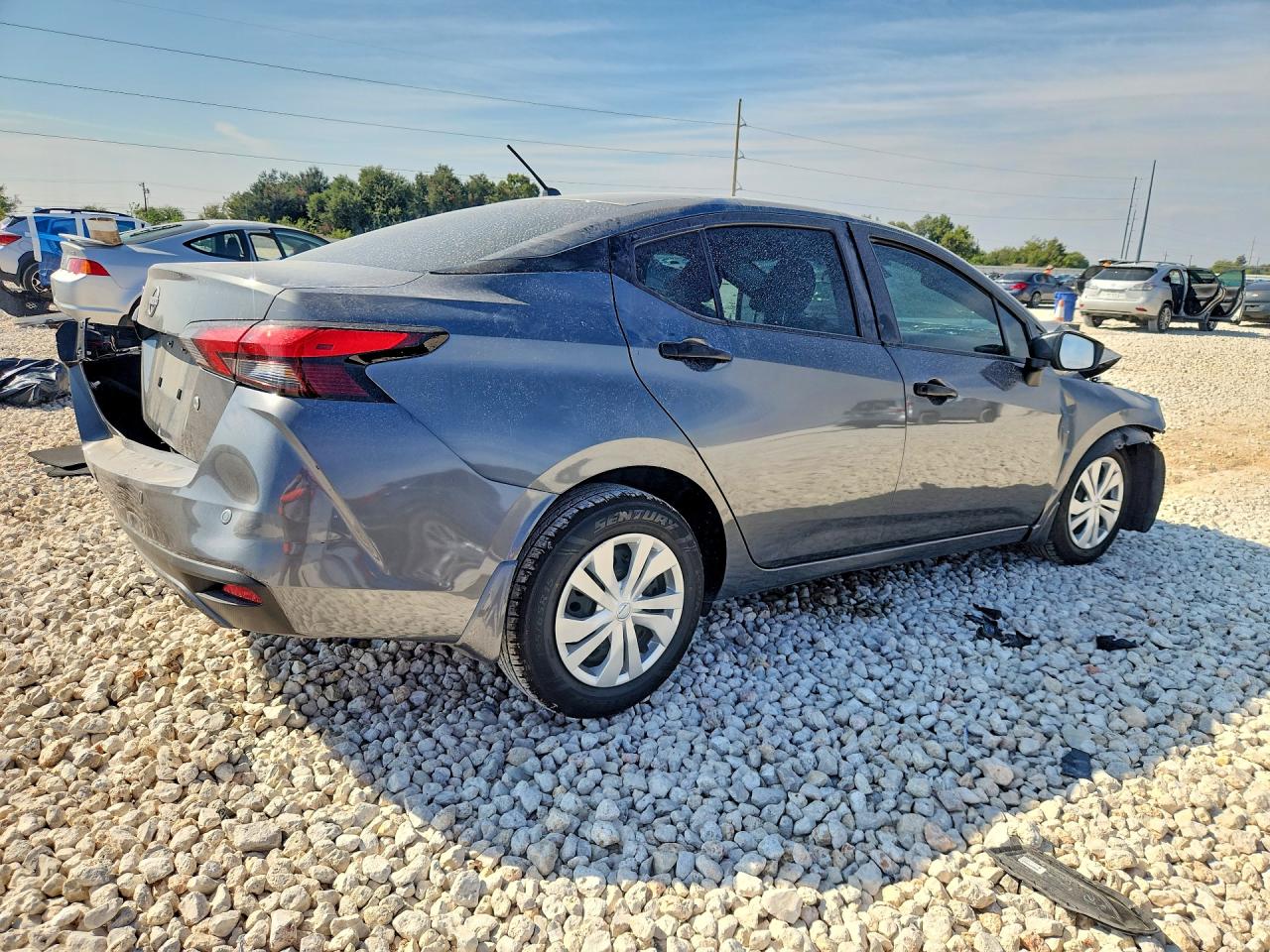 2025 NISSAN VERSA — снимка 3