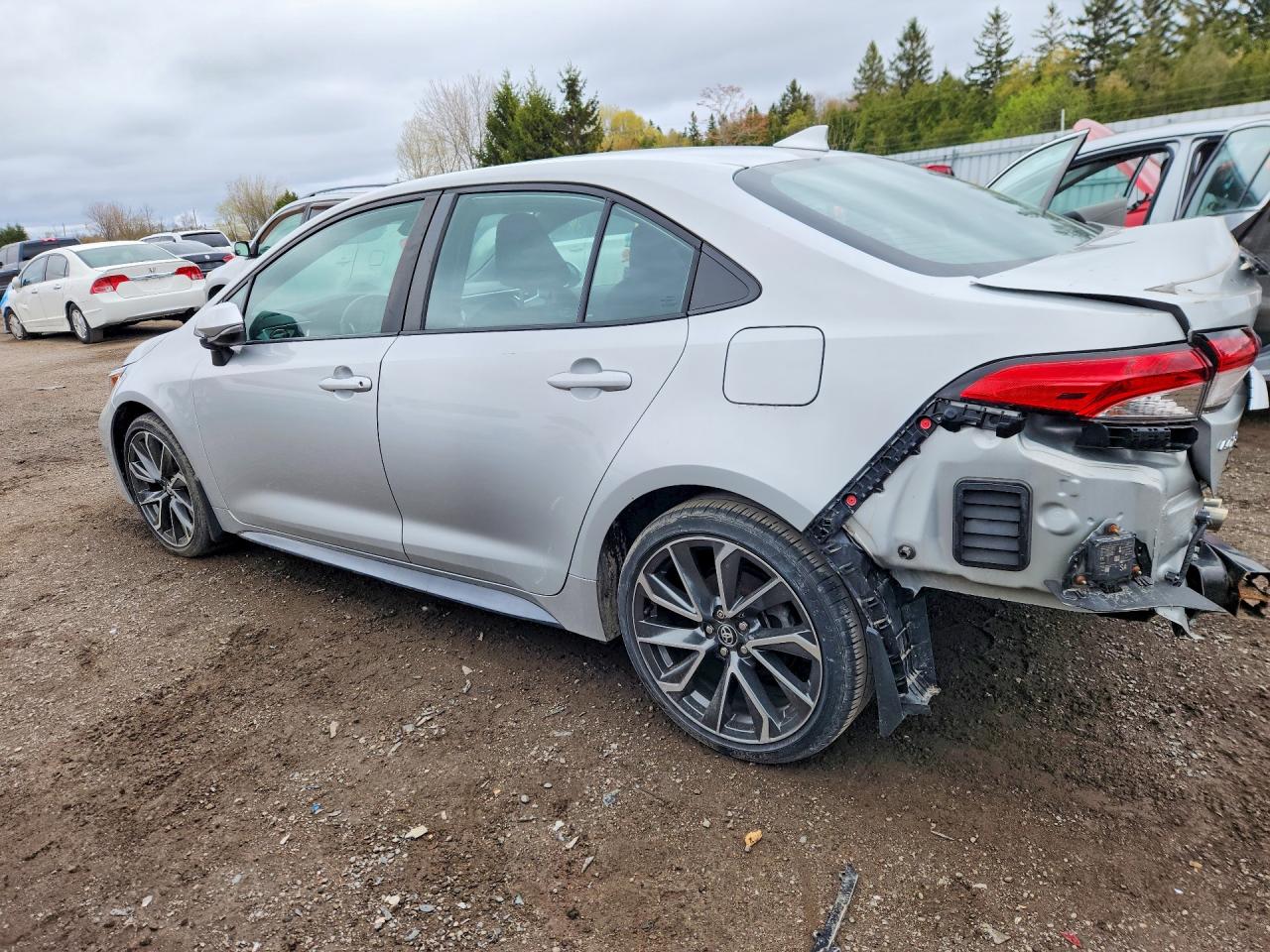 2022 TOYOTA COROLLA SE — снимка 2