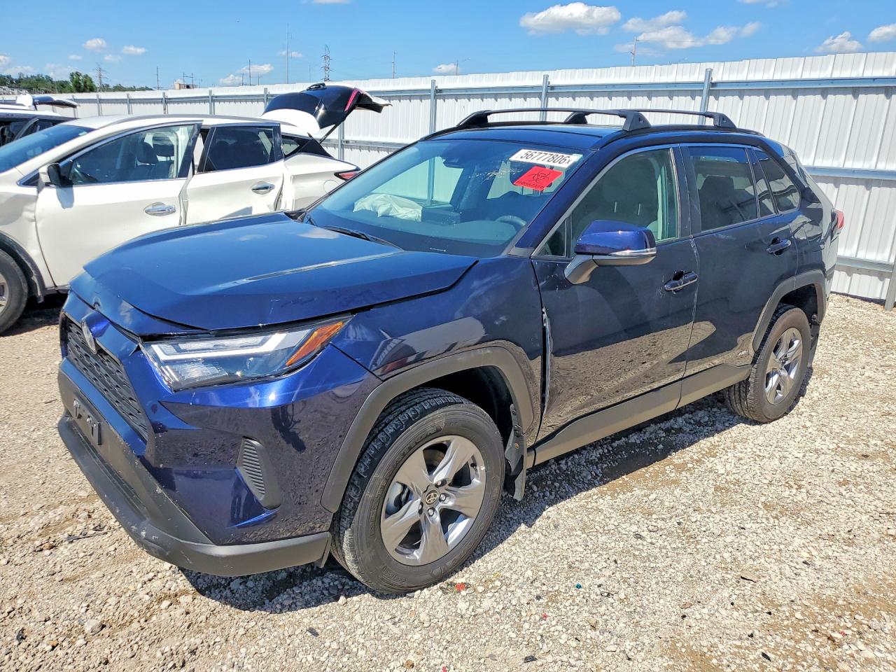 2022 TOYOTA RAV4 XLE