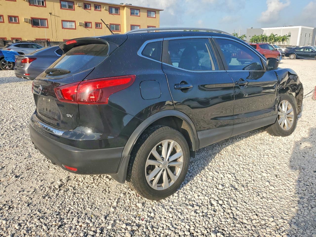 2018 NISSAN ROGUE SPORT SV — снимка 3