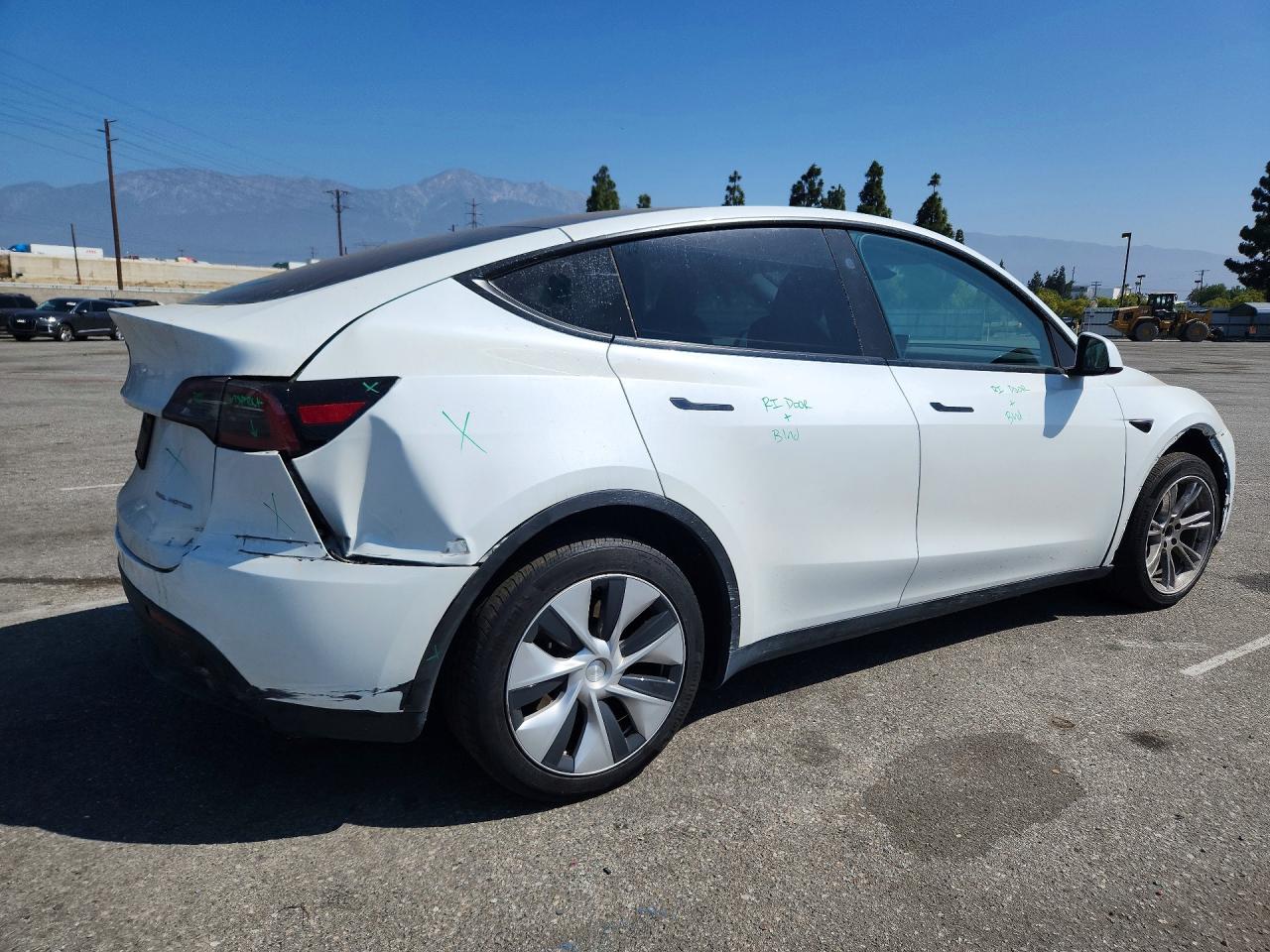 2023 TESLA MODEL Y — снимка 3