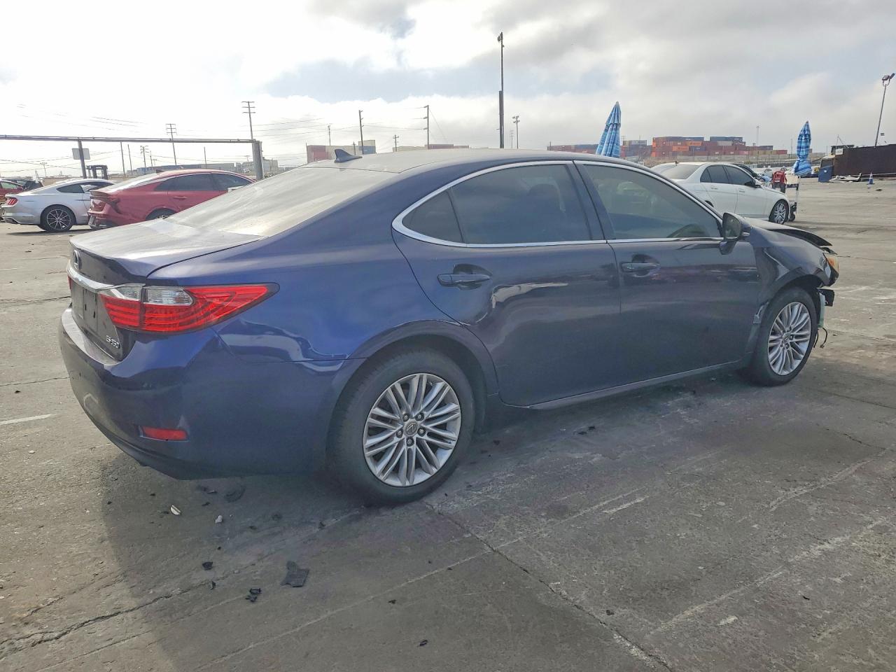 2013 LEXUS ES 350 — снимка 3