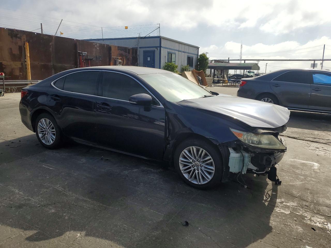 2013 LEXUS ES 350 — снимка 4