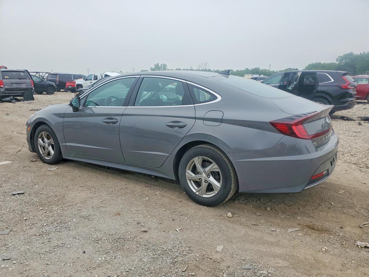 2021 HYUNDAI SONATA SE — снимка 2