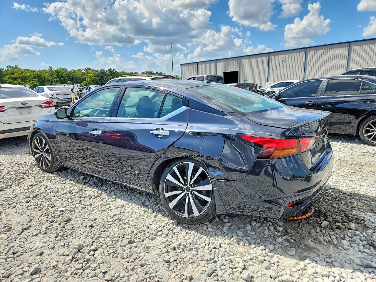 2019 NISSAN ALTIMA PLATINUM — снимка 2