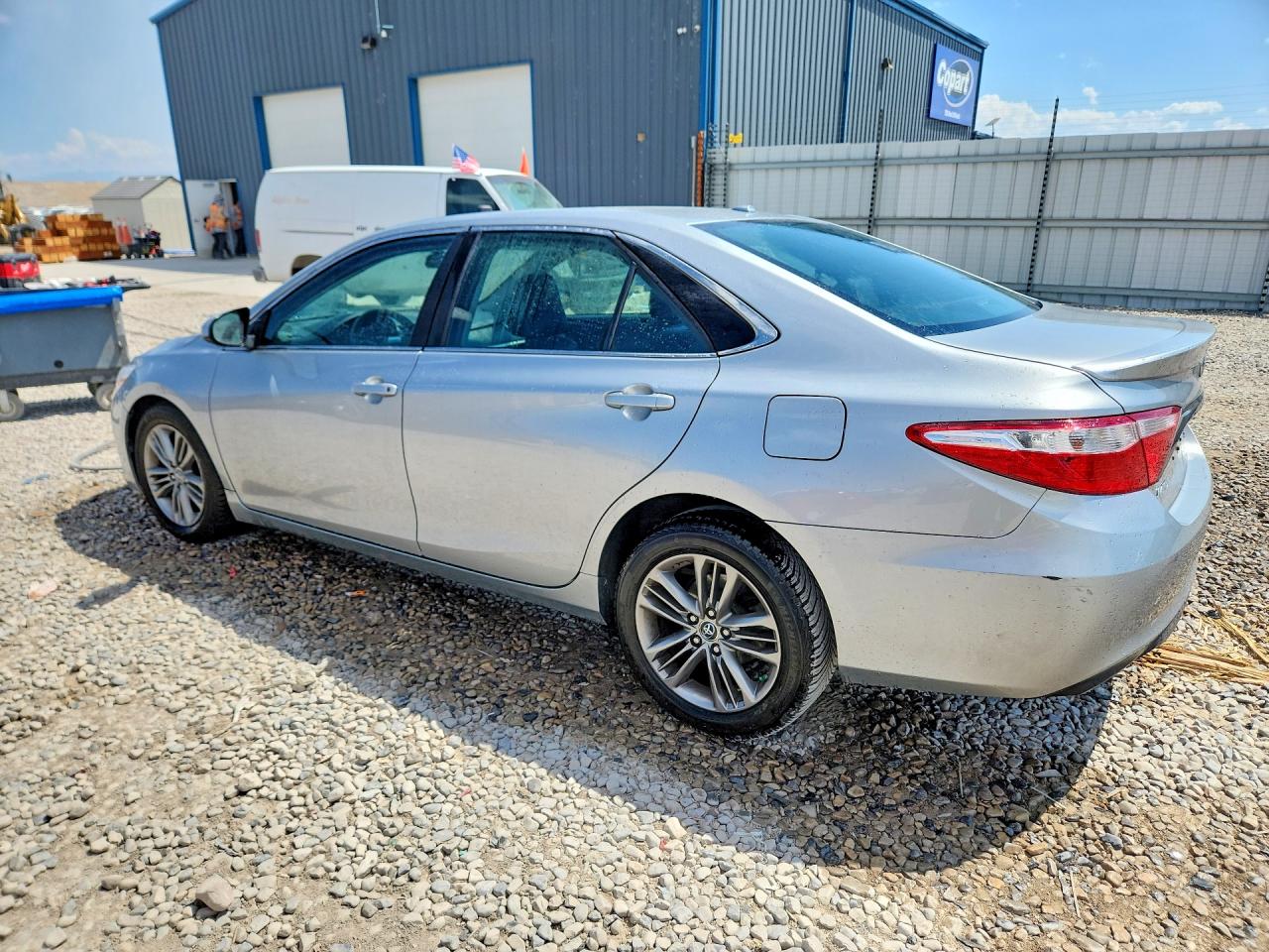 2016 TOYOTA CAMRY SE — снимка 2