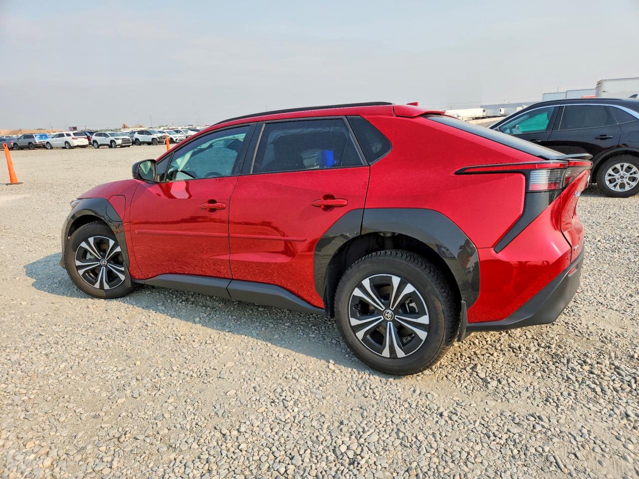 2024 TOYOTA BZ4X XLE — снимка 2