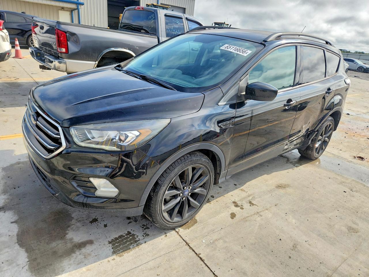 2018 FORD ESCAPE SE