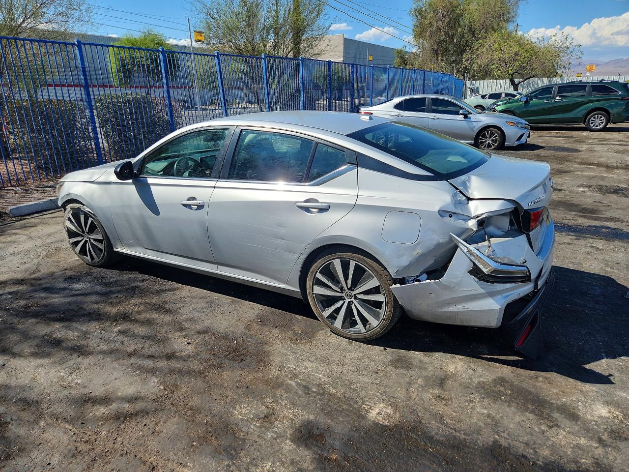 2020 NISSAN ALTIMA SR — снимка 2