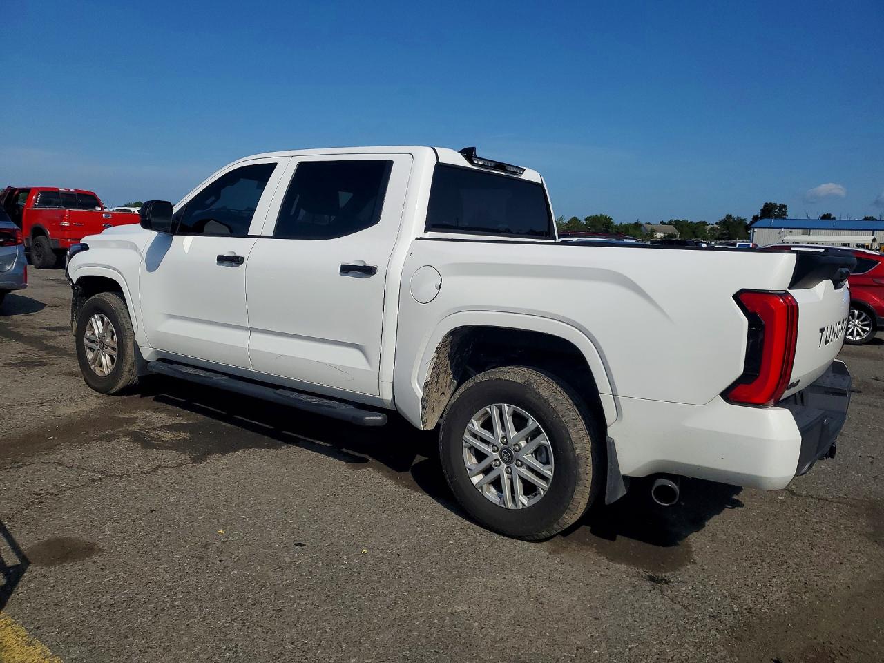 2026 TOYOTA TUNDRA SR — снимка 2