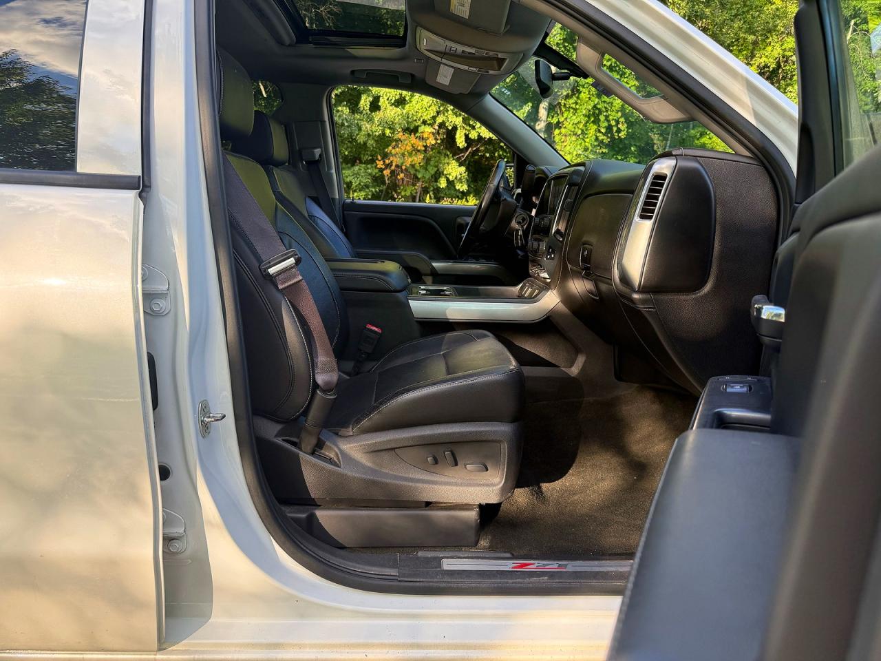 2017 CHEVROLET SILVERADO K1500 LTZ — снимка 5