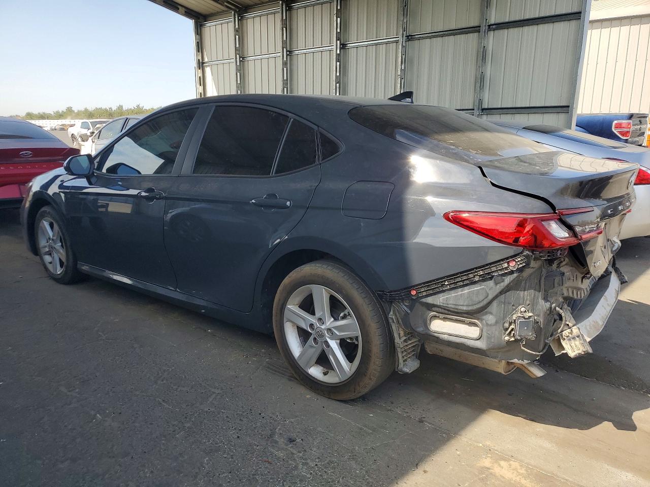 2026 TOYOTA CAMRY LE — снимка 2