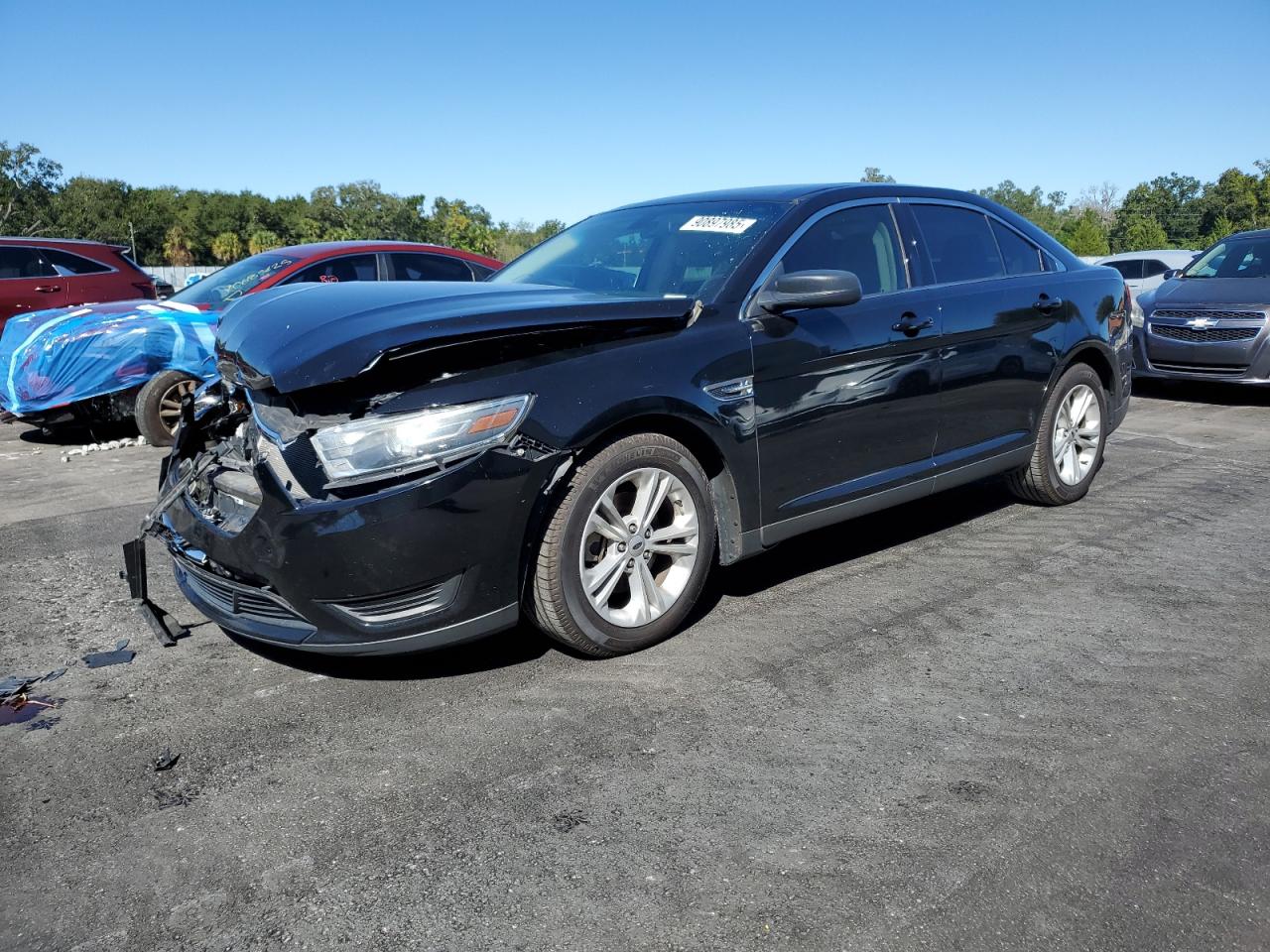 2017 FORD TAURUS SE