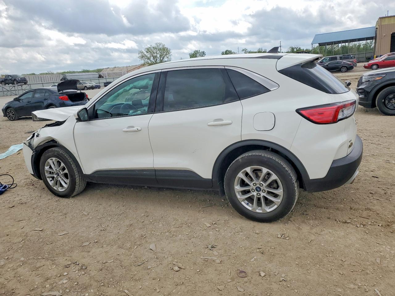 2020 FORD ESCAPE SE — снимка 2