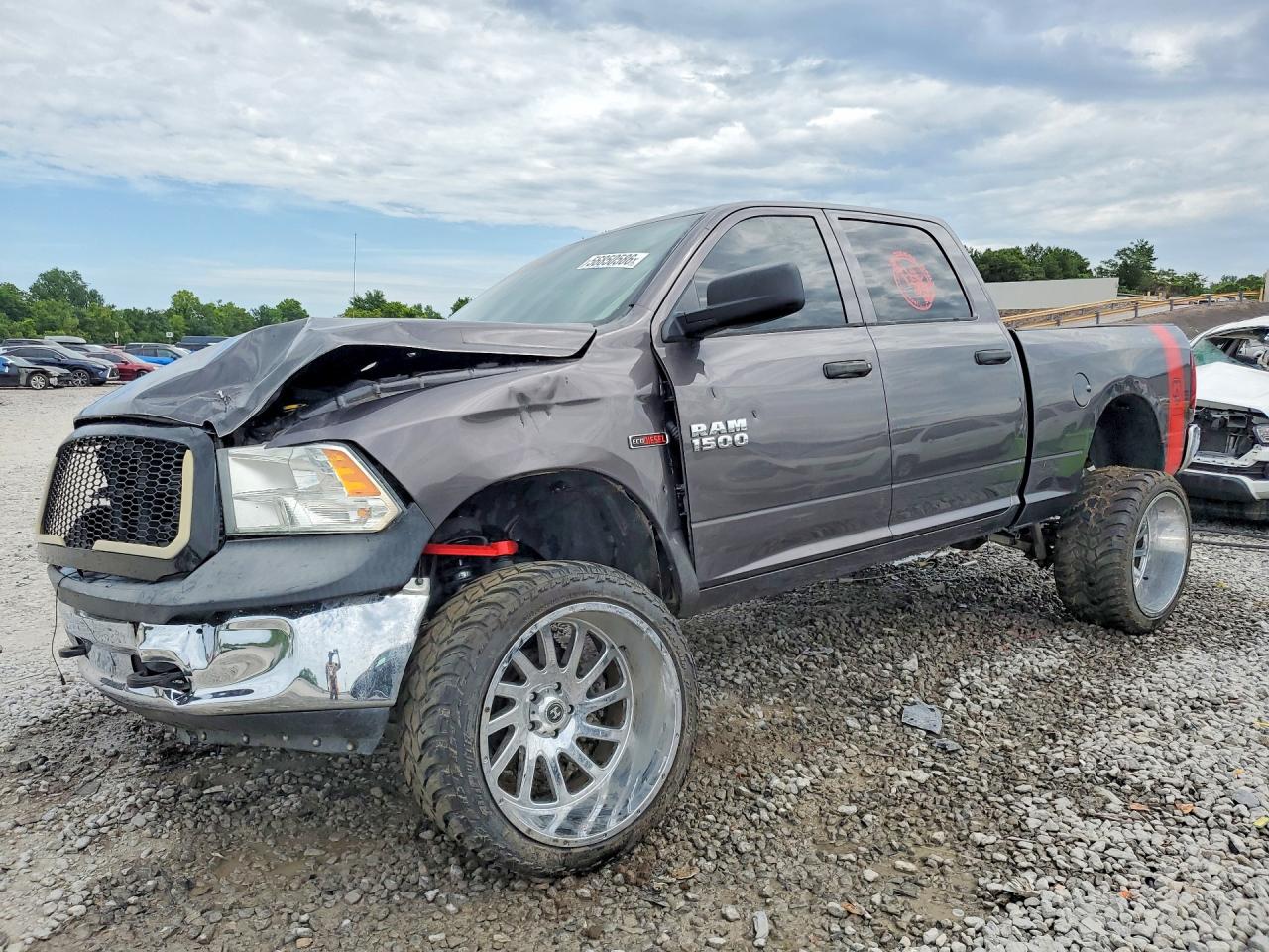 2016 RAM 1500 ST