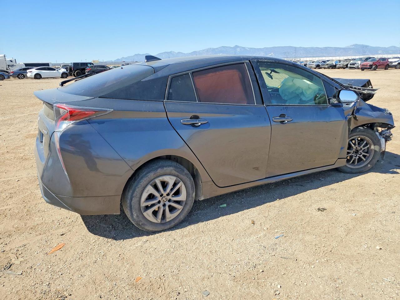 2016 TOYOTA PRIUS THREE — снимка 3