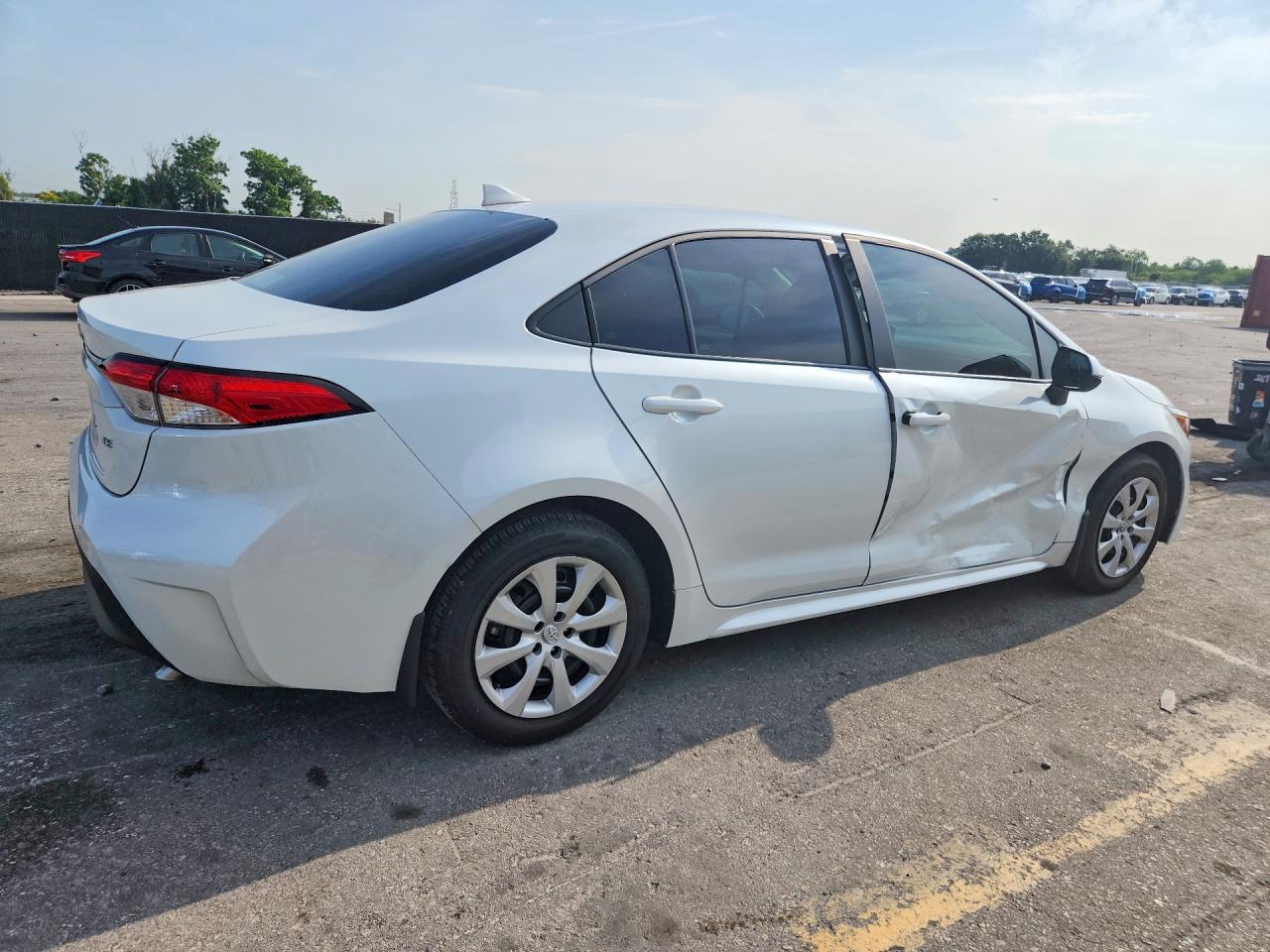 2025 TOYOTA COROLLA LE — снимка 3