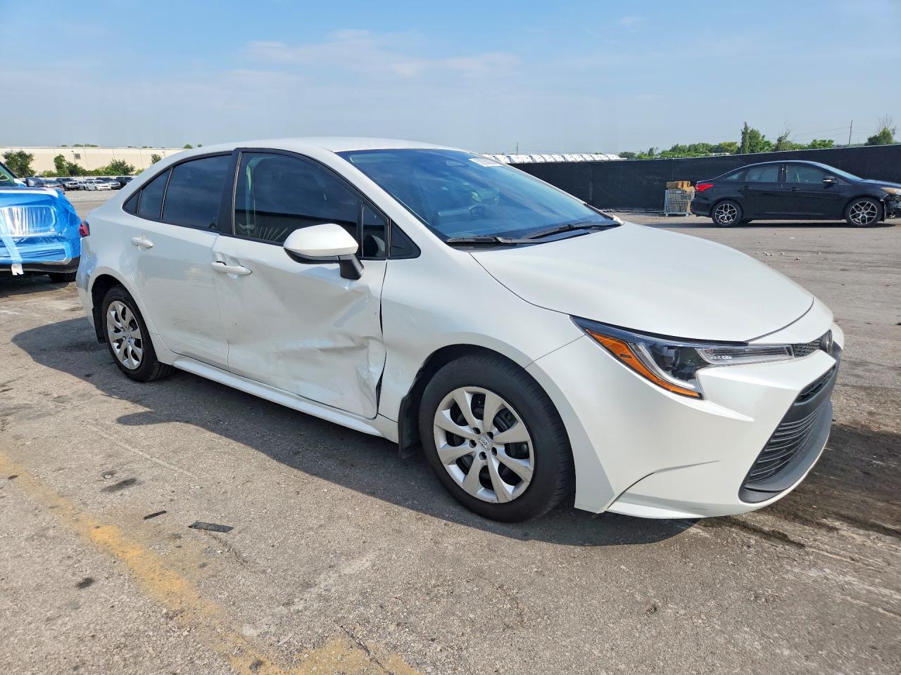 2025 TOYOTA COROLLA LE — снимка 4