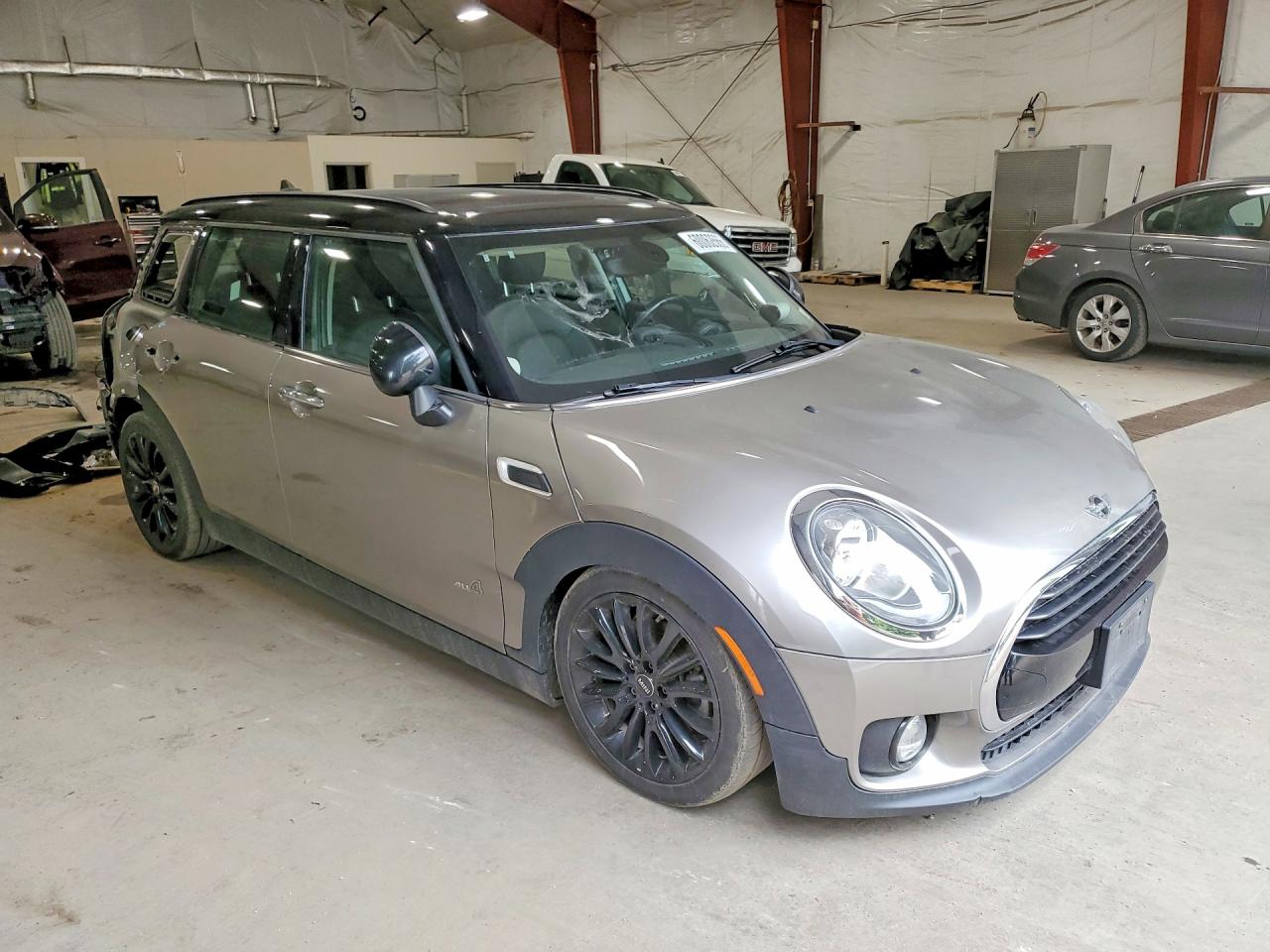 2017 MINI COOPER CLUBMAN ALL4 — снимка 4