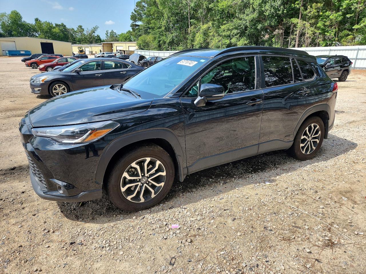 2024 TOYOTA COROLLA CROSS HYBRID SE