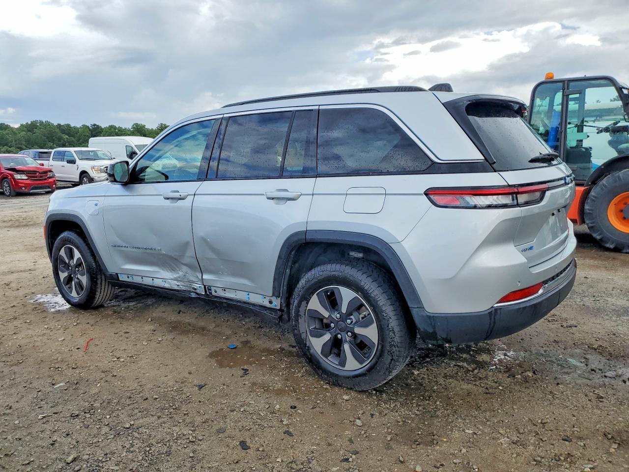 2024 JEEP GRAND CHEROKEE LIMITED 4XE — снимка 2