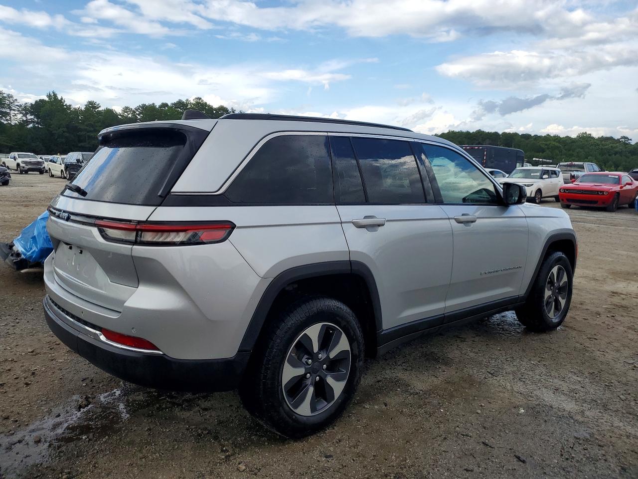 2024 JEEP GRAND CHEROKEE LIMITED 4XE — снимка 3
