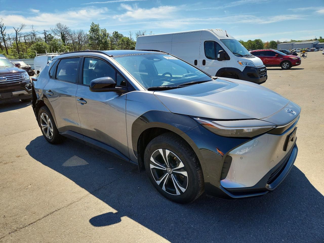 2024 TOYOTA BZ4X XLE — снимка 4