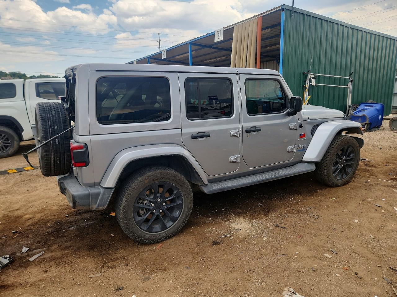 2021 JEEP WRANGLER UNLIMITED SAHARA 4XE — снимка 3