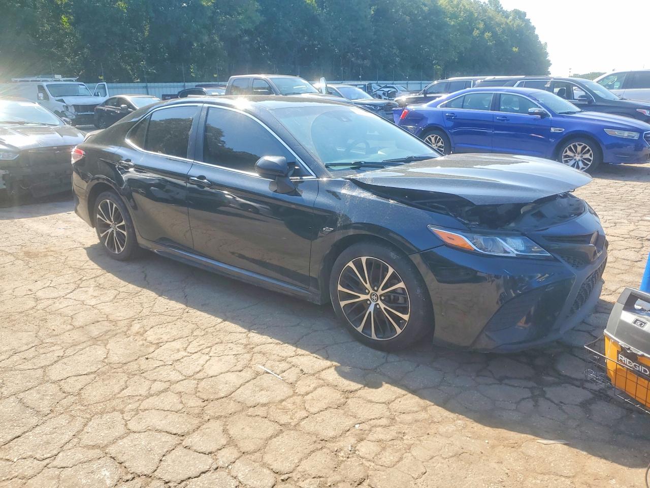 2018 TOYOTA CAMRY SE — снимка 4