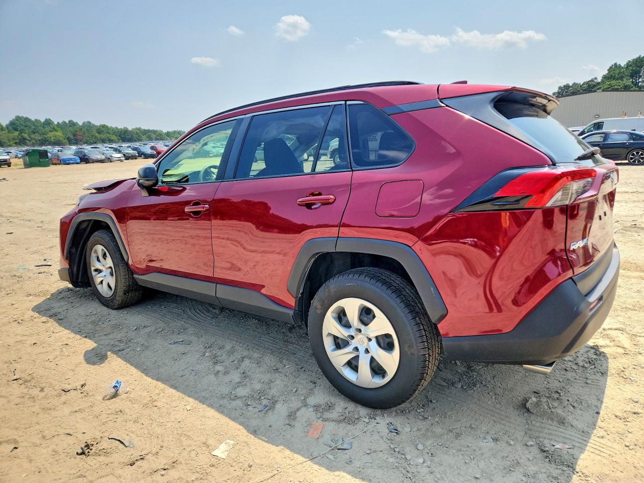 2021 TOYOTA RAV4 LE — снимка 2