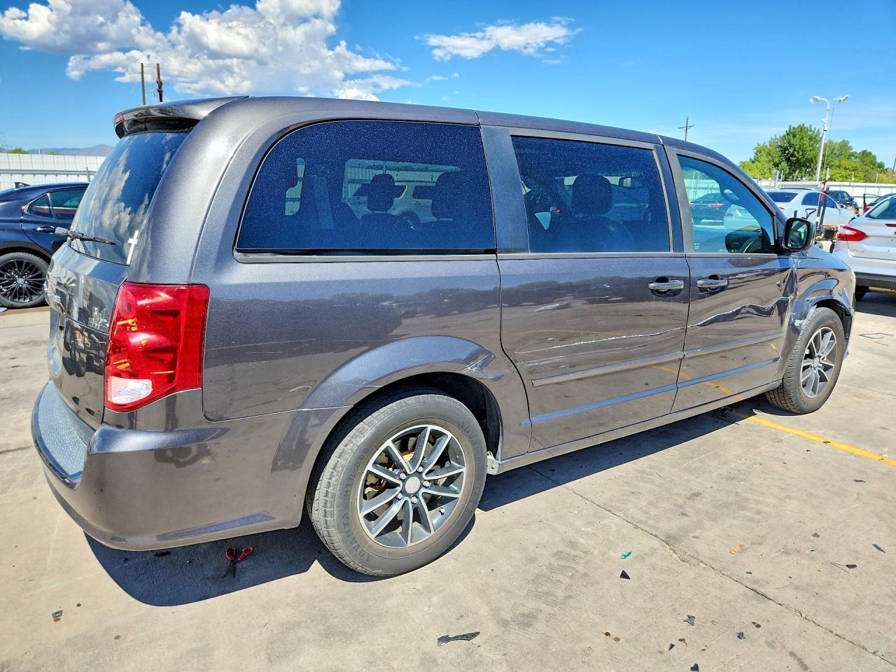 2016 DODGE GRAND CARAVAN SXT — снимка 3