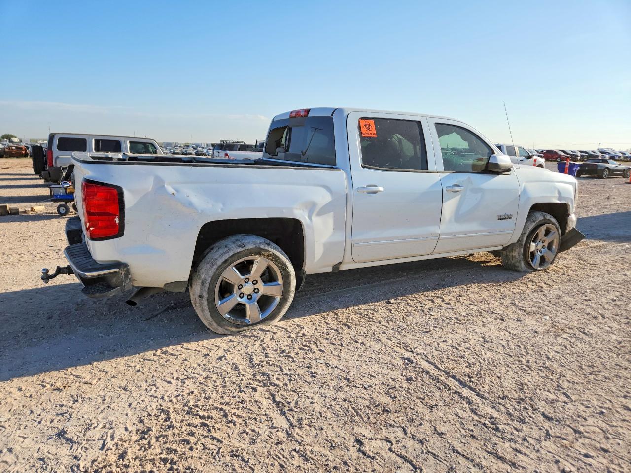 2017 CHEVROLET SILVERADO C1500 LT — снимка 3