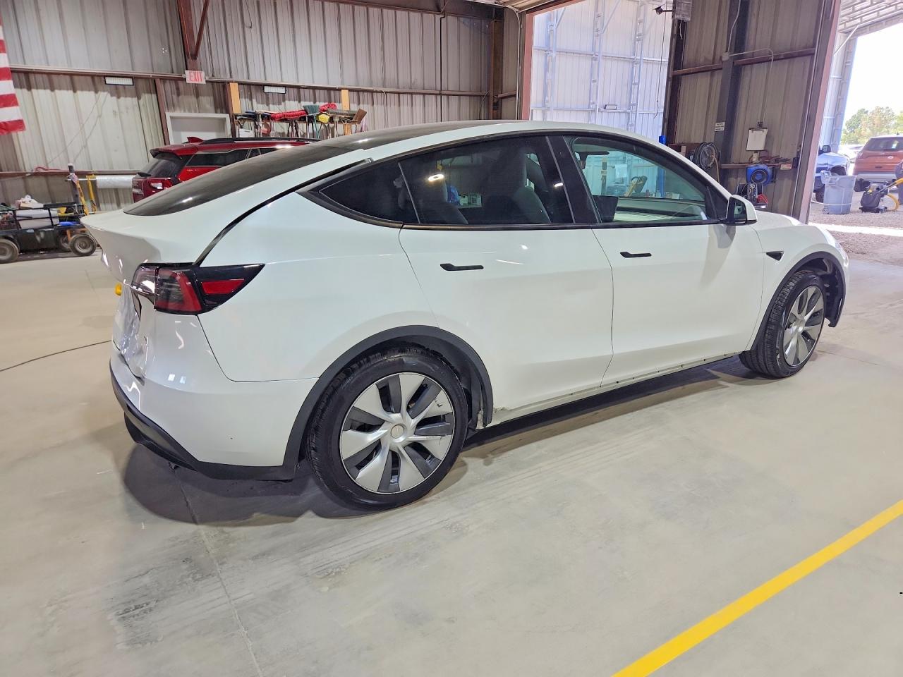 2023 TESLA MODEL Y — снимка 3