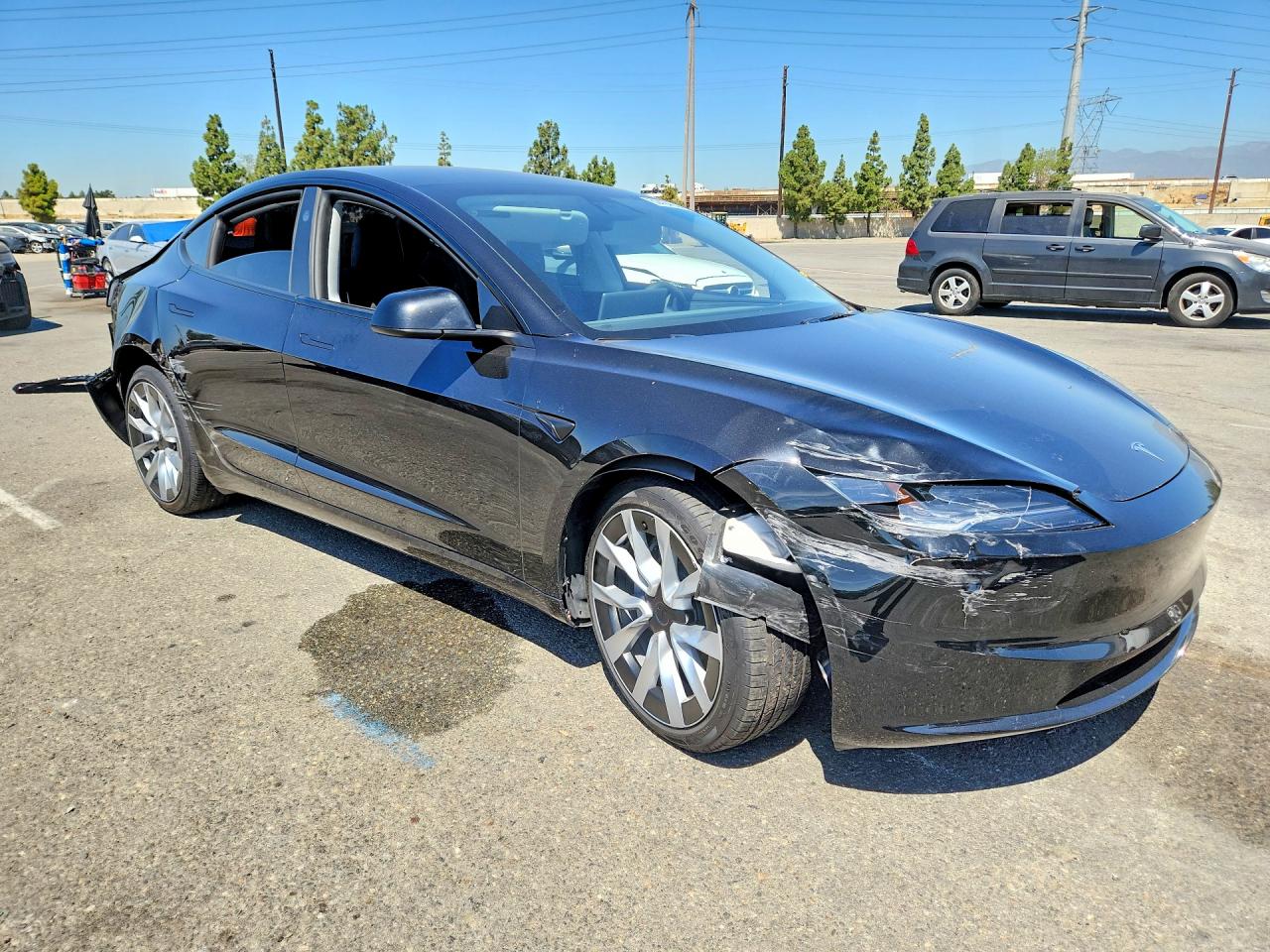 2025 TESLA MODEL 3 — снимка 4