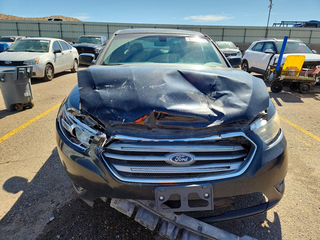 2017 FORD TAURUS SEL — снимка 5
