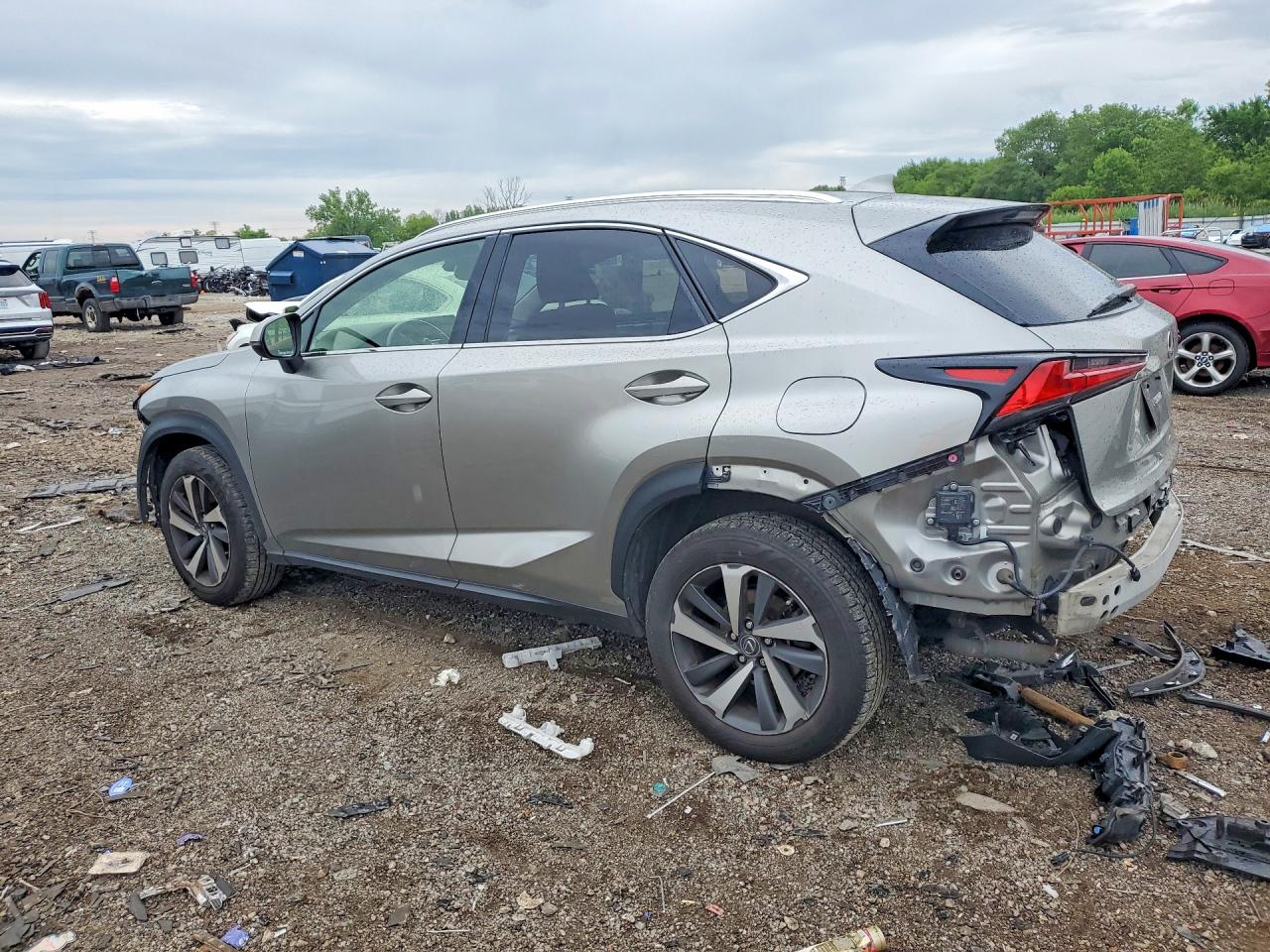 2020 LEXUS NX 300 — снимка 2