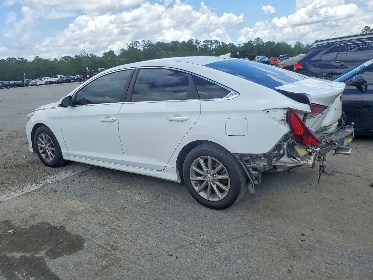 2018 HYUNDAI SONATA SE — снимка 2