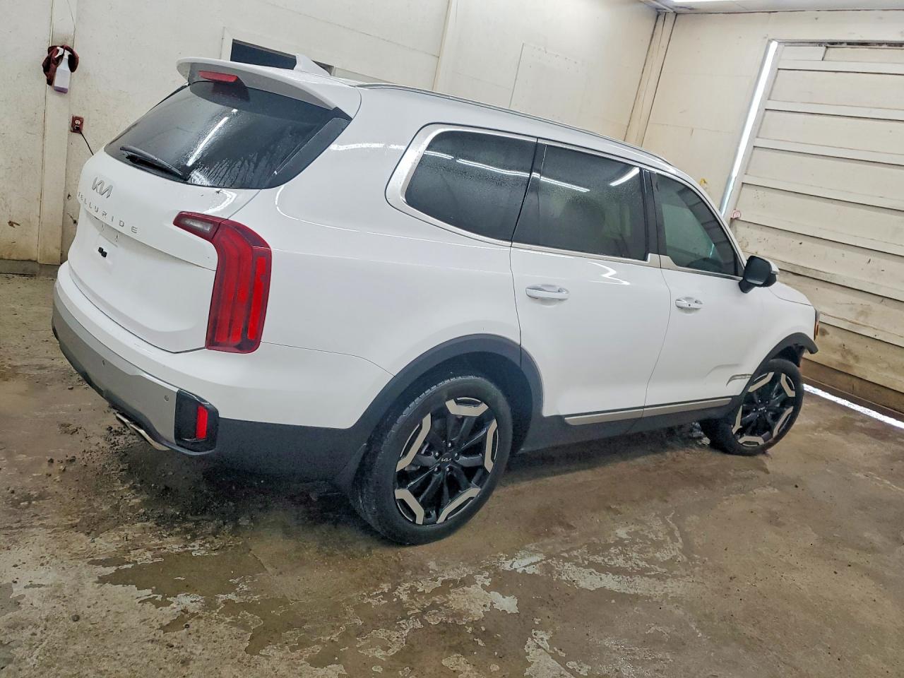 2023 KIA TELLURIDE S — снимка 3