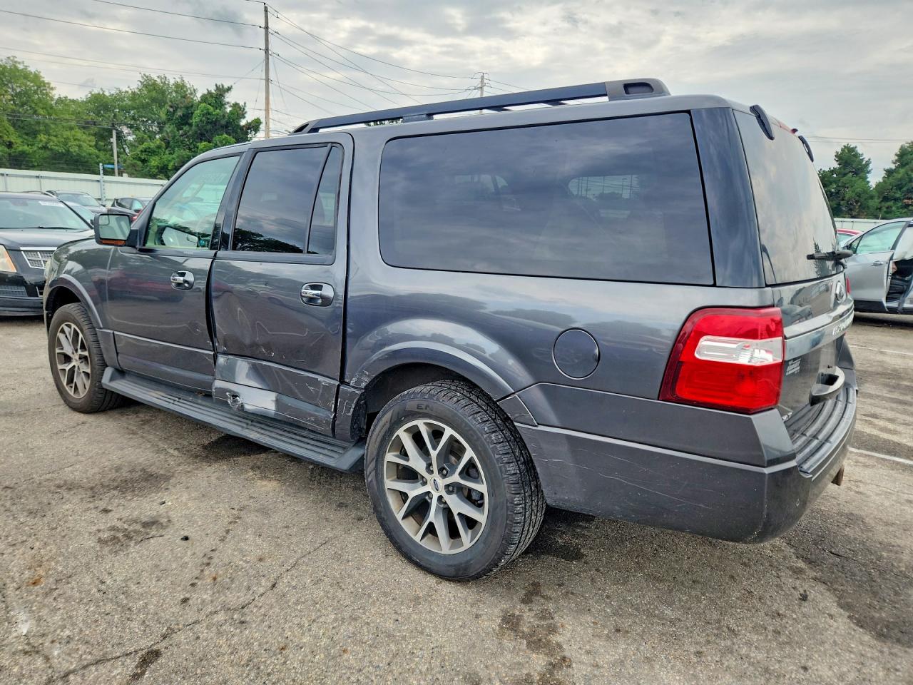 2015 FORD EXPEDITION EL XLT — снимка 2