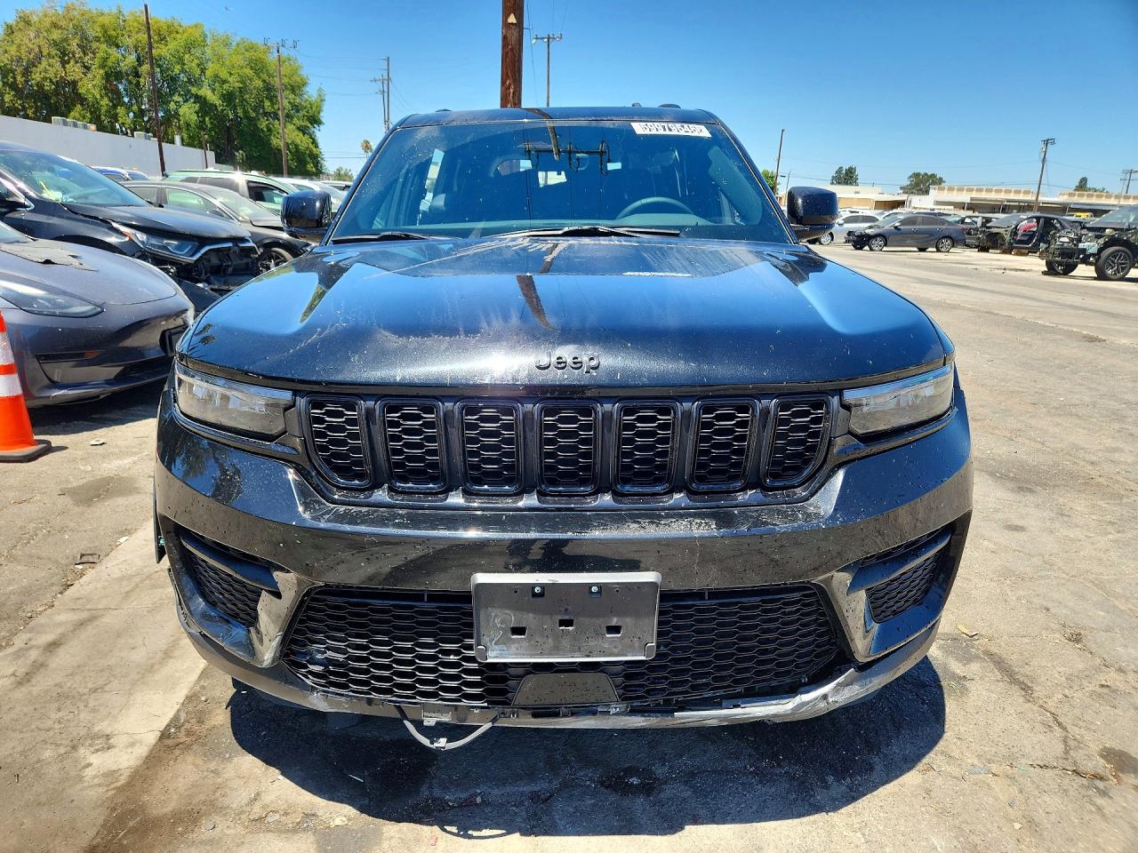 2025 JEEP GRAND CHEROKEE LAREDO — снимка 5
