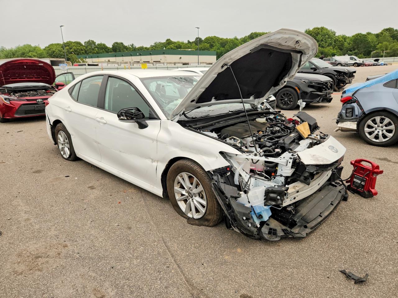2025 TOYOTA CAMRY LE — снимка 4