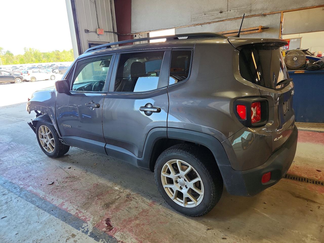 2020 JEEP RENEGADE LATITUDE — снимка 2