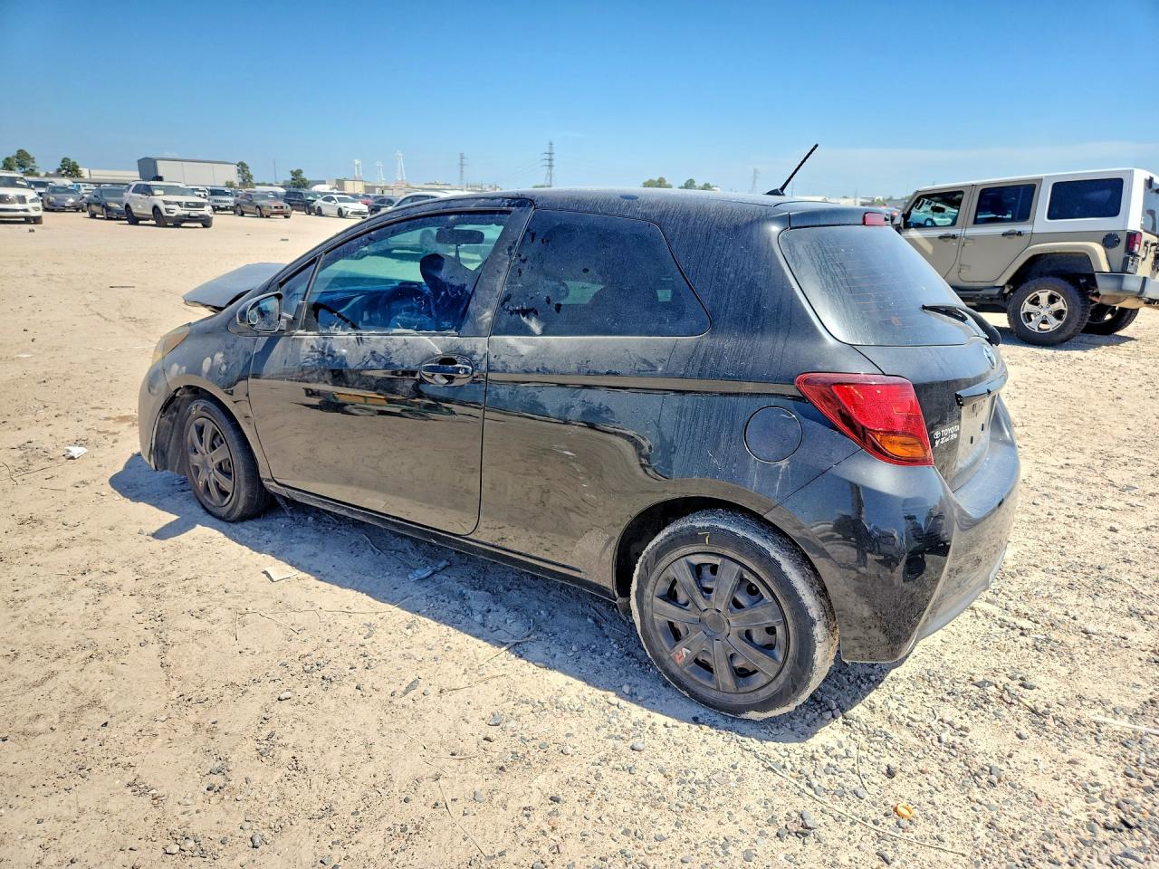 2015 TOYOTA YARIS 3-DOOR L — снимка 2