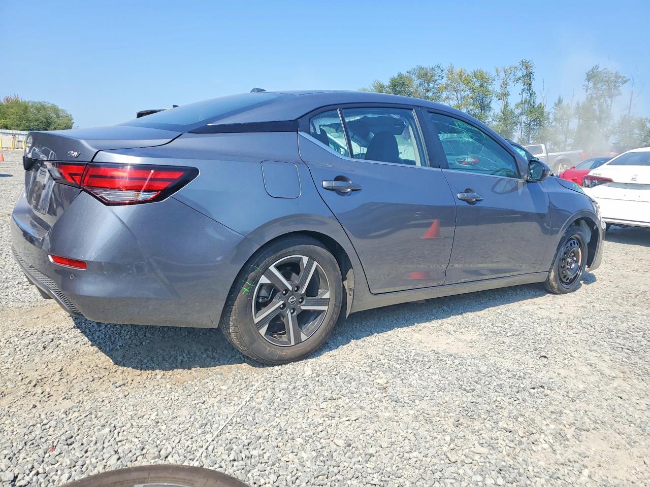 2024 NISSAN SENTRA SV — снимка 3